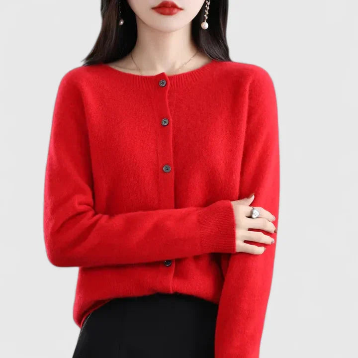 Lyxandria - Comfortable Cardigan